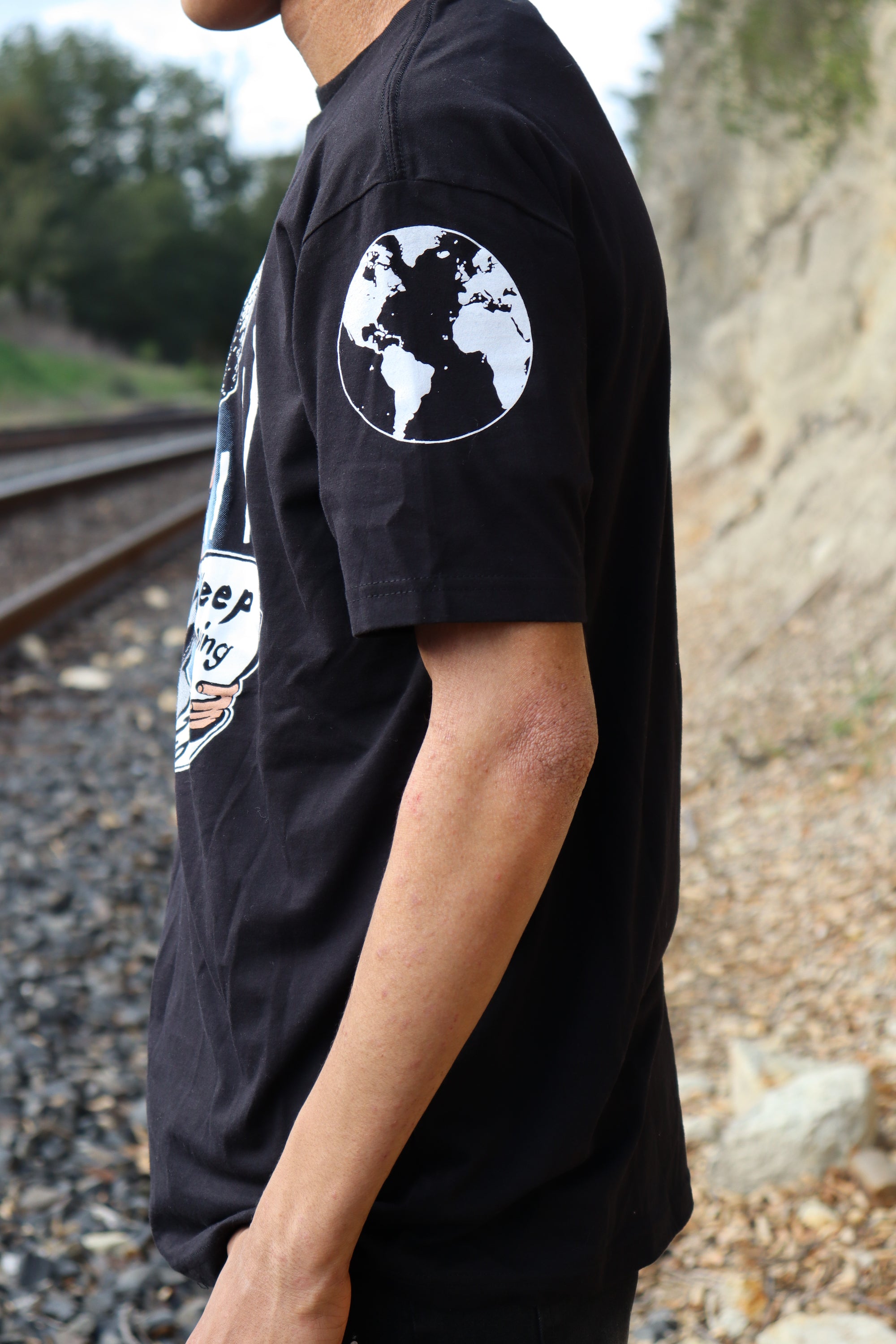 COLD WORLD 4863 " KEEP MOVIN ON UP " T-SHIRTS